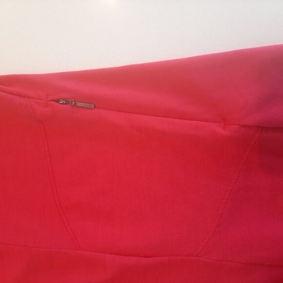 Arc'Teryx Cowl Neck - Short Sleeve T-Shirt - Women's Small - 42% Wool - Picture 7 of 11